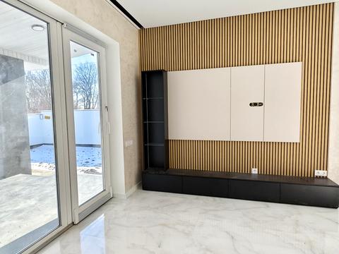 будинок за адресою Айвазовського вул., 1