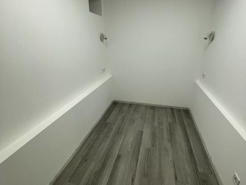 коммерческая по адресу Сергея Ефремова ул. (Ворошилова), 3