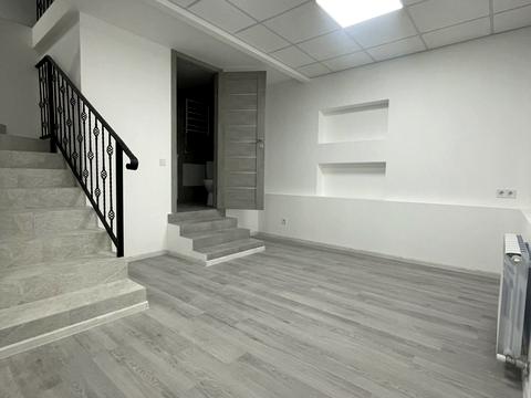 коммерческая по адресу Сергея Ефремова ул. (Ворошилова), 3