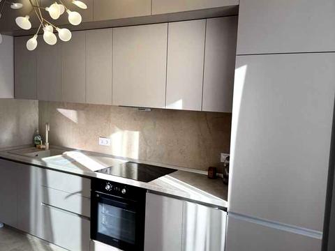 квартира за адресою Перлинна вул., 10