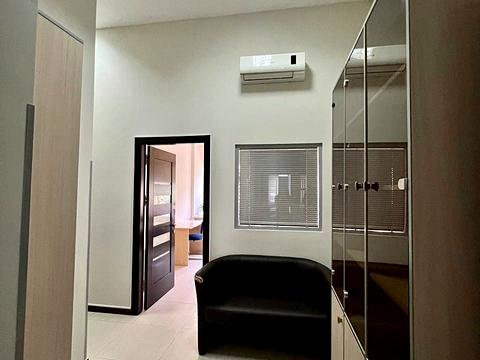 коммерческая по адресу Шота Руставели ул., 1