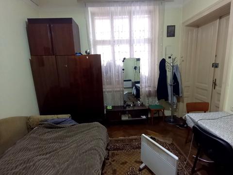 квартира за адресою Василя Сімовича вул., 6