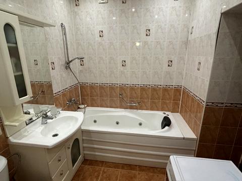 квартира за адресою Рональда Рейгана вул., 34/51