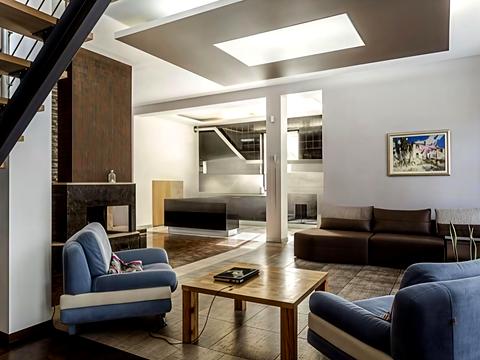 дом по адресу Радистов ул., 2