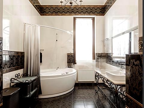 дом по адресу Радистов ул., 2