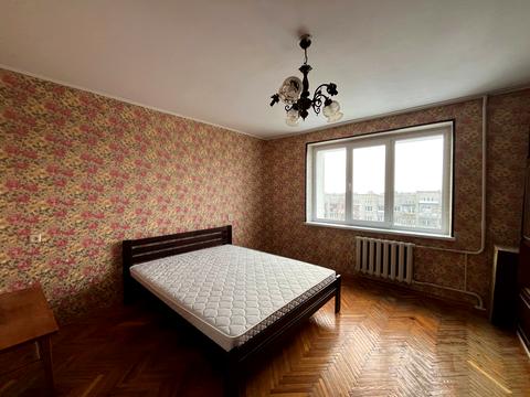 квартира за адресою Євгена Патона вул., 13