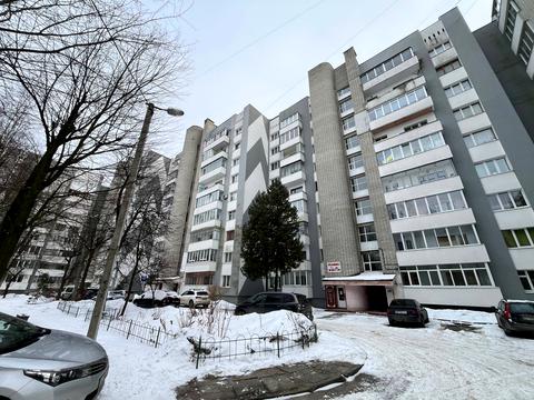 квартира за адресою Євгена Патона вул., 13