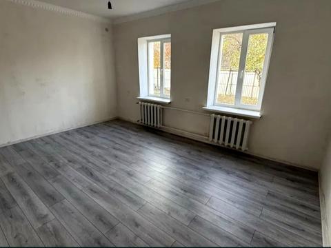 комерційна за адресою Чубаївська вул., 20