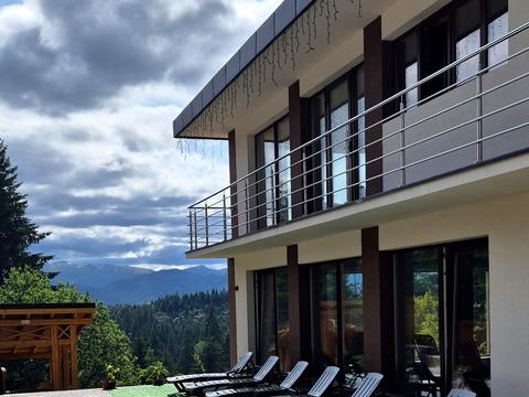 комерційна за адресою Горішків, 347