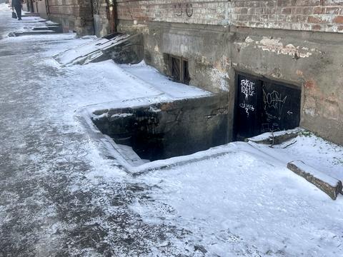 комерційна за адресою Одеса, Дальницька вул., 5