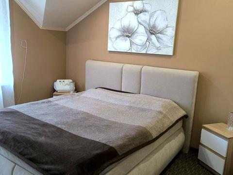 будинок за адресою 16-та Садова вул.