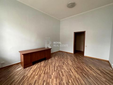 коммерческая по адресу Саксаганского ул., 44-А