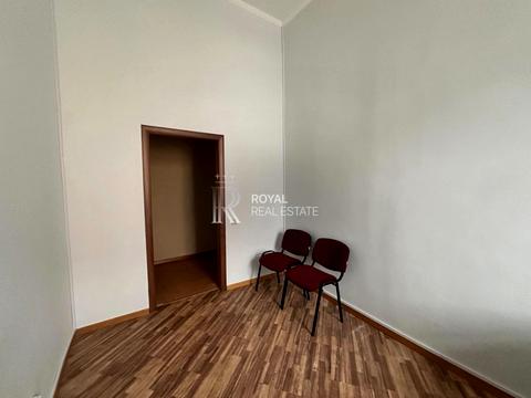 коммерческая по адресу Саксаганского ул., 44-А