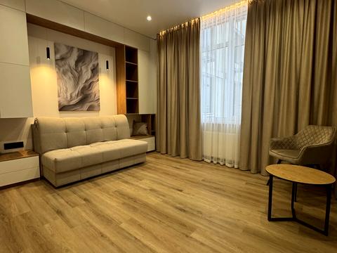 квартира за адресою Нагірна вул., 16/18