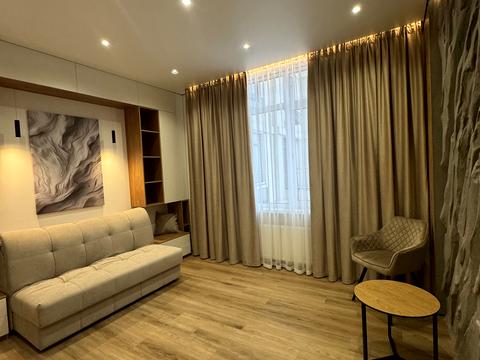 квартира за адресою Нагірна вул., 16/18