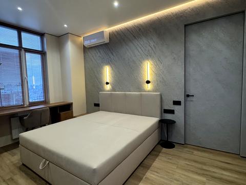 квартира за адресою Нагірна вул., 16/18