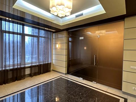 комерційна за адресою Науки просп., 30