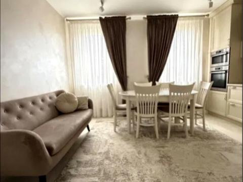 квартира за адресою Розточчя вул., 86