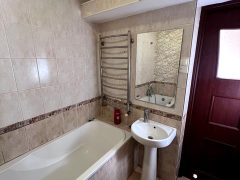 квартира по адресу Поповича ул., 8