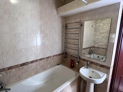 квартира по адресу Поповича ул., 8