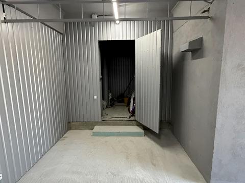 комерційна за адресою Набережна Заводська вул., 74