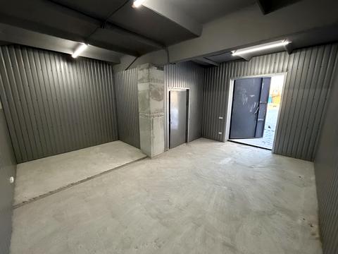 комерційна за адресою Набережна Заводська вул., 74