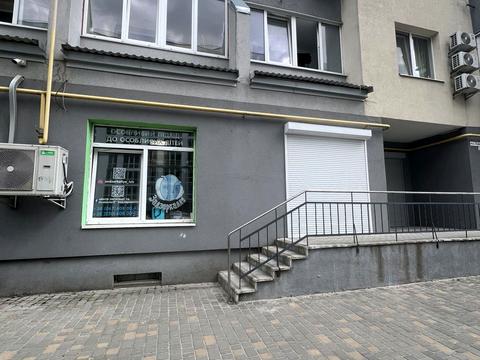 комерційна за адресою Тернопільська вул., 21
