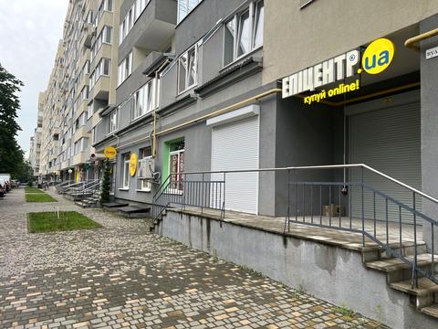 комерційна за адресою Тернопільська вул., 21