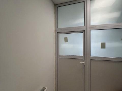 комерційна за адресою Тернопільська вул., 21