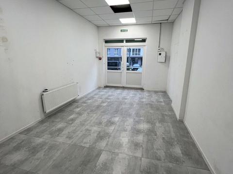 комерційна за адресою Тернопільська вул., 21