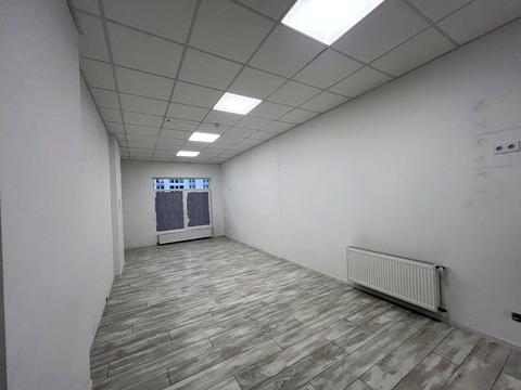 комерційна за адресою Тернопільська вул., 21