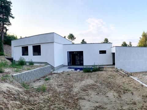 будинок за адресою Молодіжна вул., 4Г