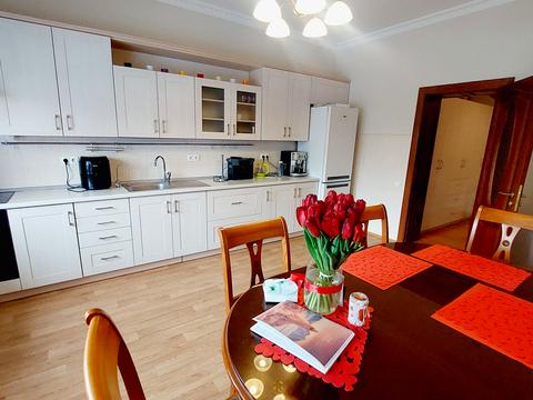 будинок за адресою Раїси Букіної пров.