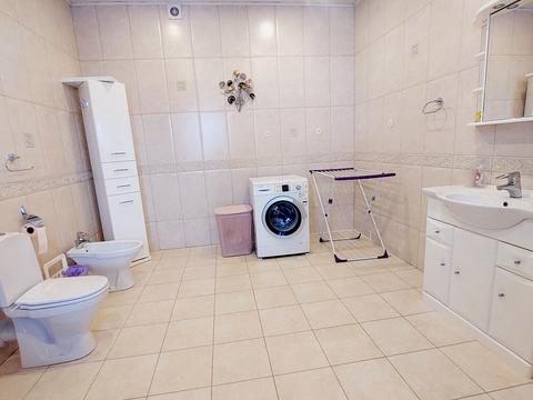 будинок за адресою Раїси Букіної пров.