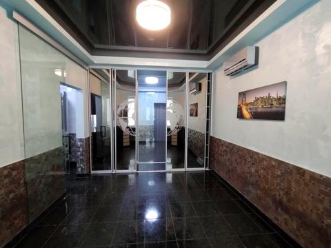 комерційна за адресою Івана Мазепи вул. (Січневого Повстання), 3