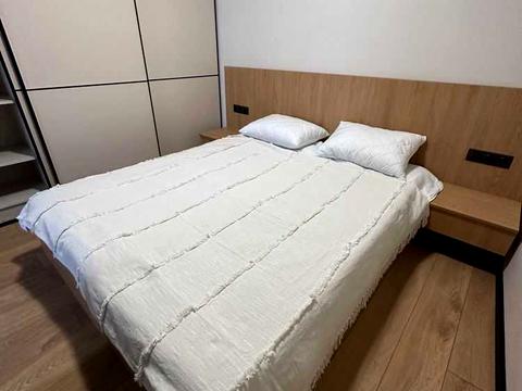 квартира за адресою Валерія Самофалова вул. (Каманіна), 16а/2