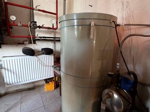 комерційна за адресою Роменська вул., 81