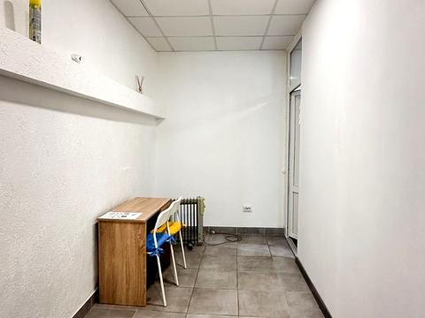 коммерческая по адресу Высочана ул., 21