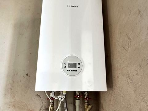 будинок за адресою Жовтнева вул.