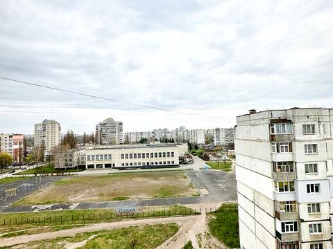 квартира за адресою Збройних Сил України вул. (Інтернаціоналістів), 12