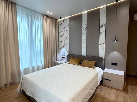 квартира за адресою Набережна Перемоги вул., (Будинок 1)