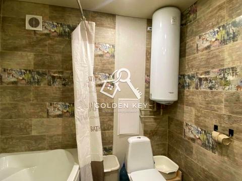 квартира за адресою Кривий Ріг, Григорія Синиці вул. (Свєтлова), 1