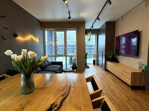 будинок за адресою Озерна вул.