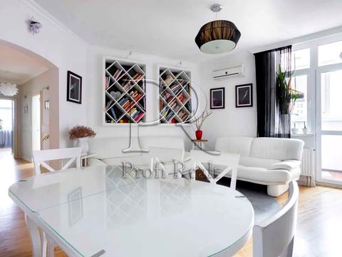 квартира за адресою Сім'ї Кульженків вул. (Петра Дегтяренка), 35