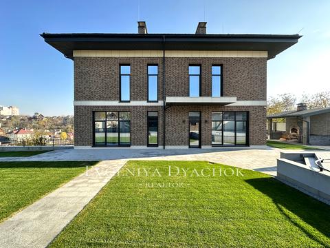 будинок за адресою Оборонний пров.