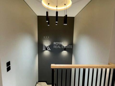 будинок за адресою смт. Козин, Миру вул., 25