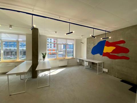 комерційна за адресою Київ, Євгена Сверстюка вул. (Марини Раскової), 6-А