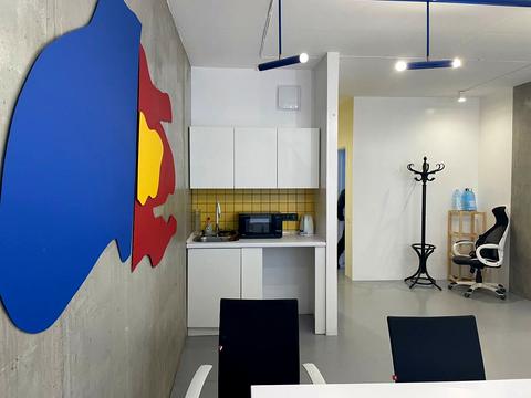 комерційна за адресою Київ, Євгена Сверстюка вул. (Марини Раскової), 6-А