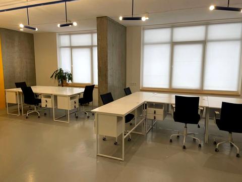 комерційна за адресою Київ, Євгена Сверстюка вул. (Марини Раскової), 6-А