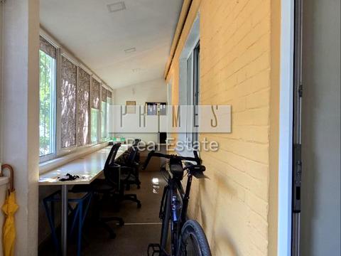 квартира по адресу Строителей ул., 1